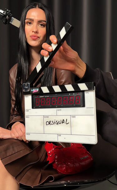 絶対的お買い得価格！Desigual.デシグアルP.V.P/PRICE/PRIX