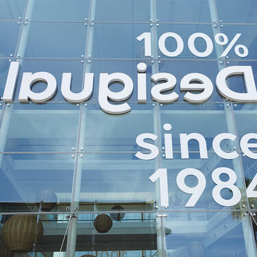 Desigual launches a startup accelerator in collaboration with Plug and Play