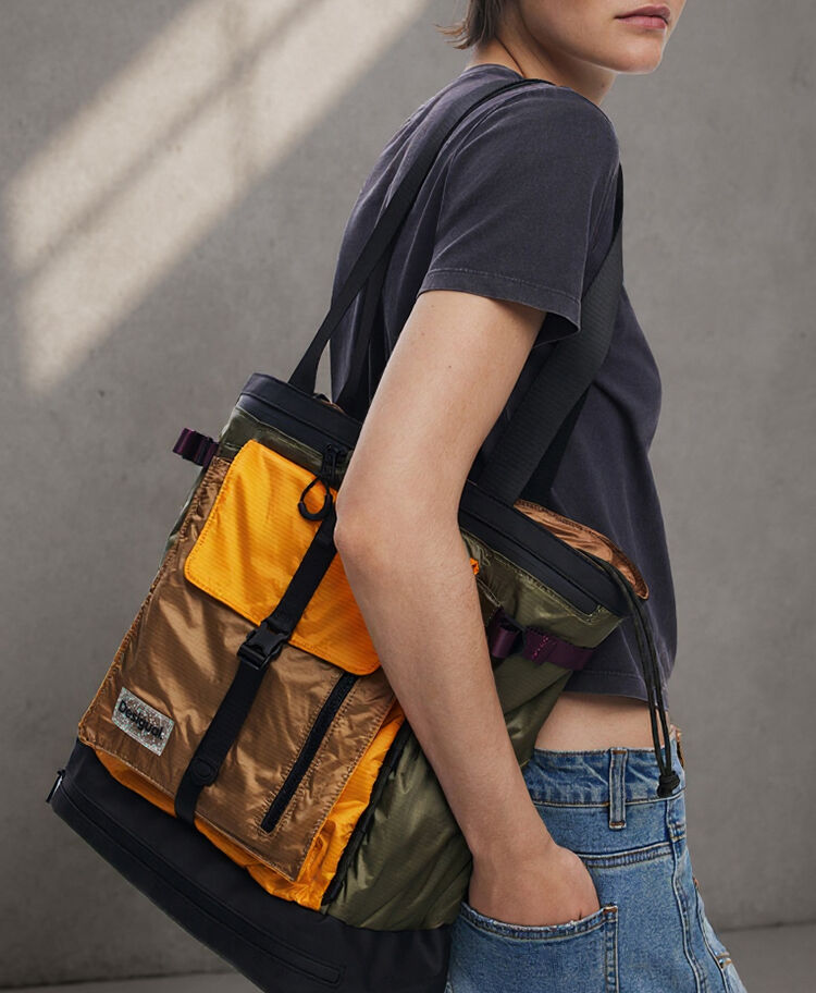 ここさま専✩.*˚ＸＬ✩.Desigual極美品！✩˚トロピカル柄 カーディガン Desigual® Oficial · Compra ropa original online #NewDesigual