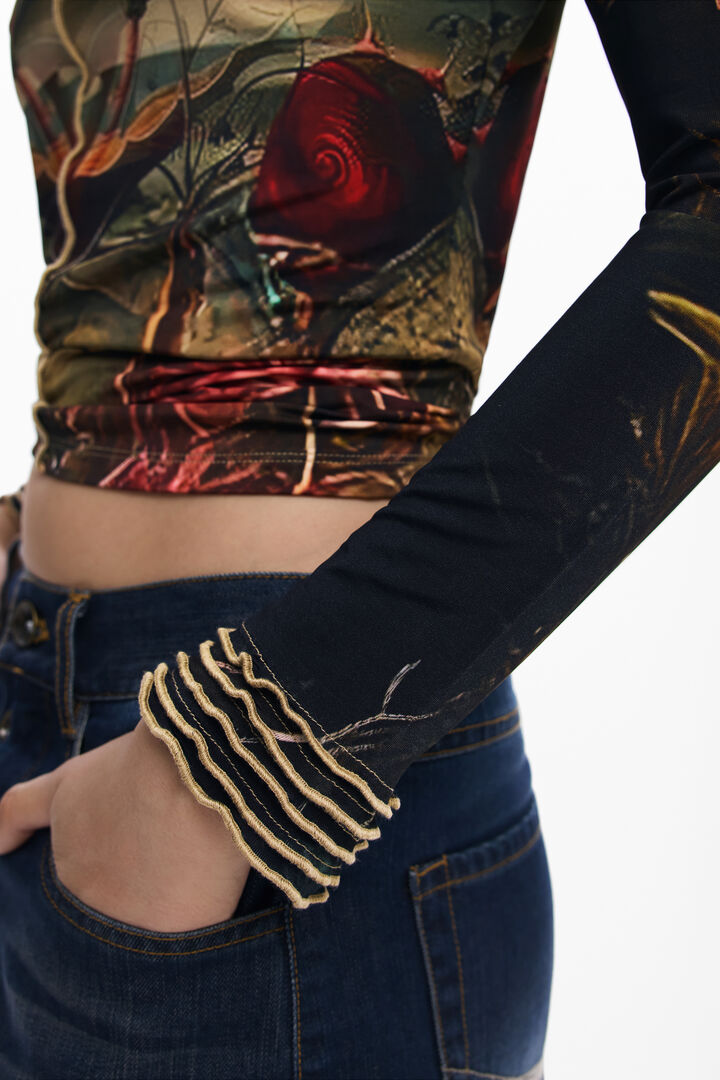 Camiseta ribeteado rosas | Desigual