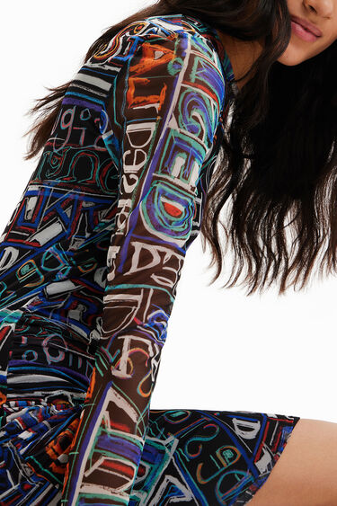 Kurzes Kleid Slim Fit Tüll | Desigual