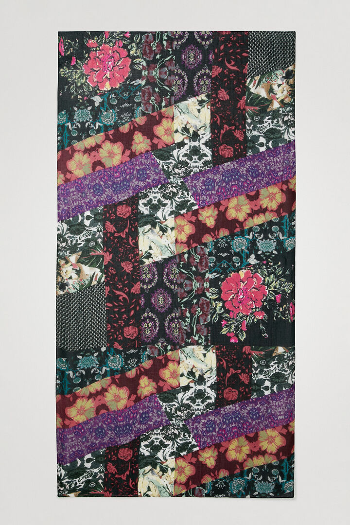 Rectangular foulard floral patch | Desigual