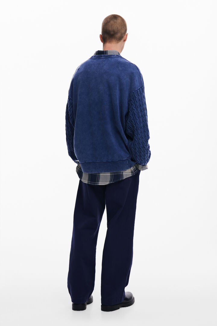 Sweatshirt with braided sleeves | Desigual
