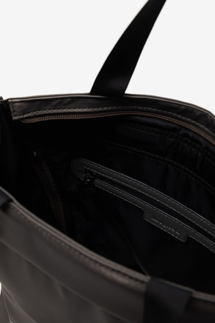 LOVE THE WORLD backpack in reflective canvas | Desigual