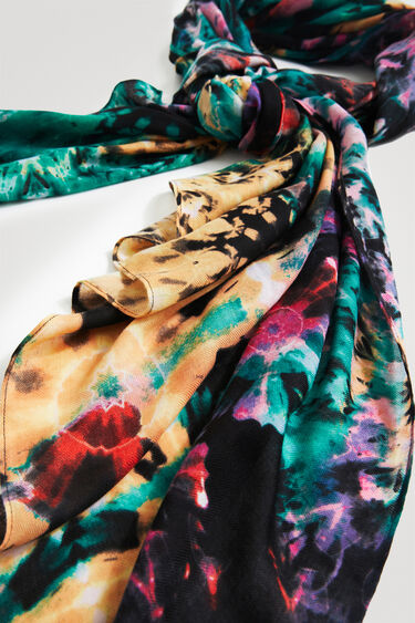 Rectangular bohemian print foulard | Desigual