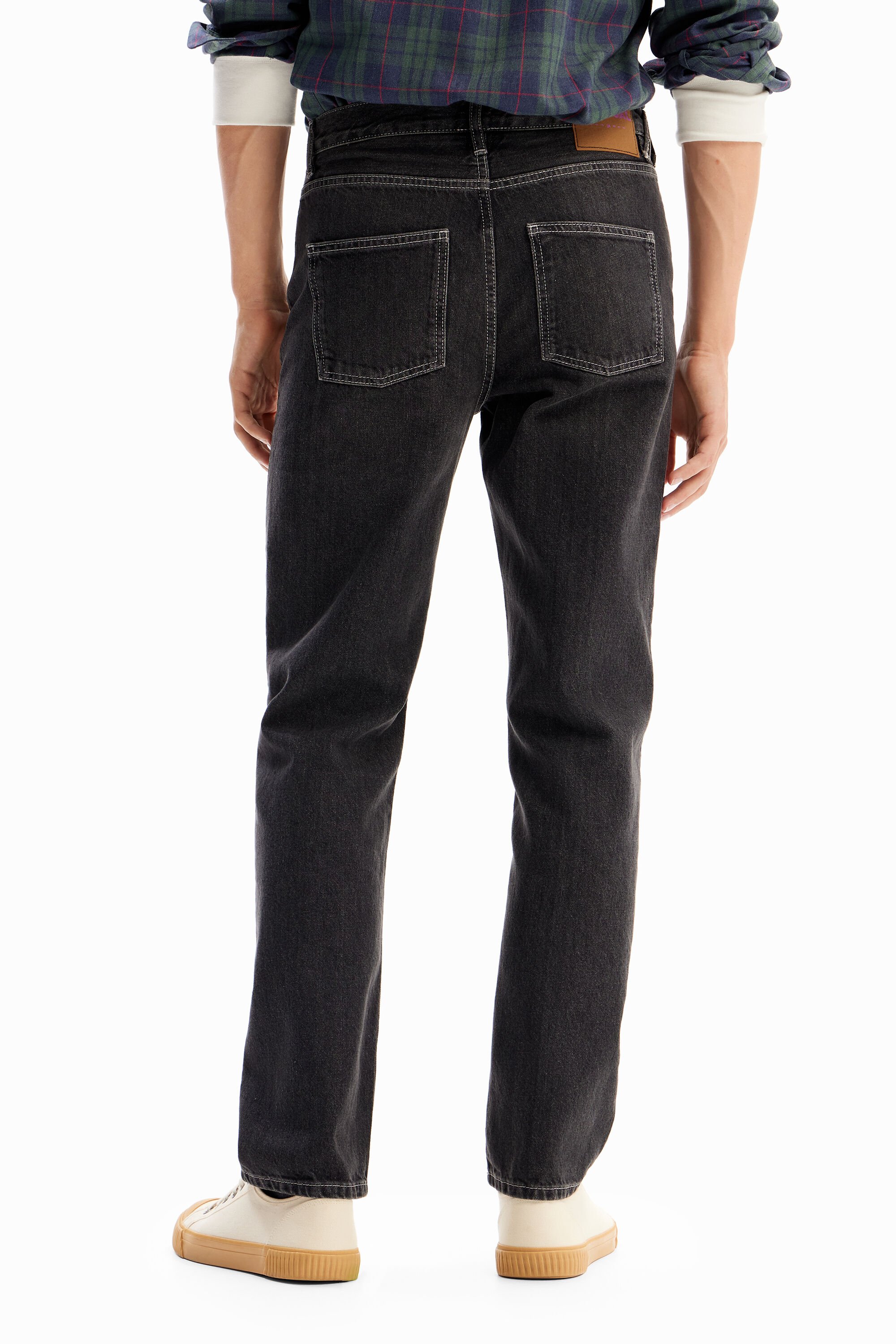 Straight jeans