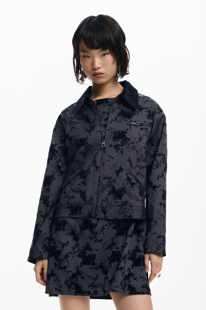 Kurze Jacke mit Futter