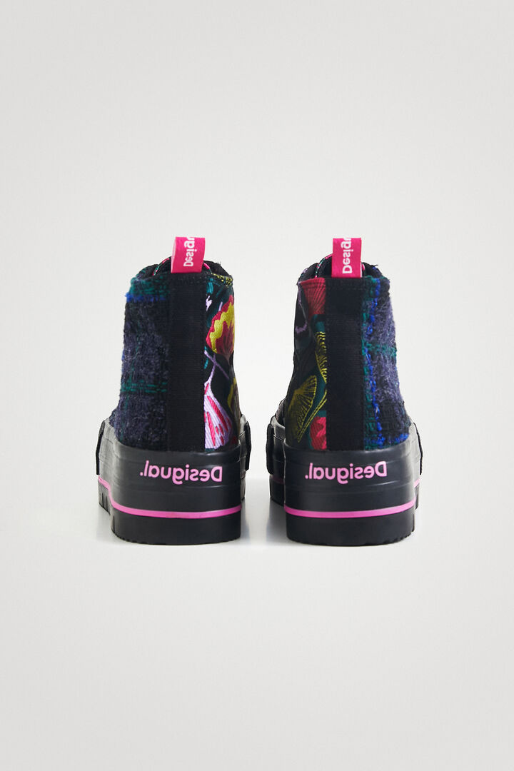 Zapatilla alta plataforma cuadros | Desigual