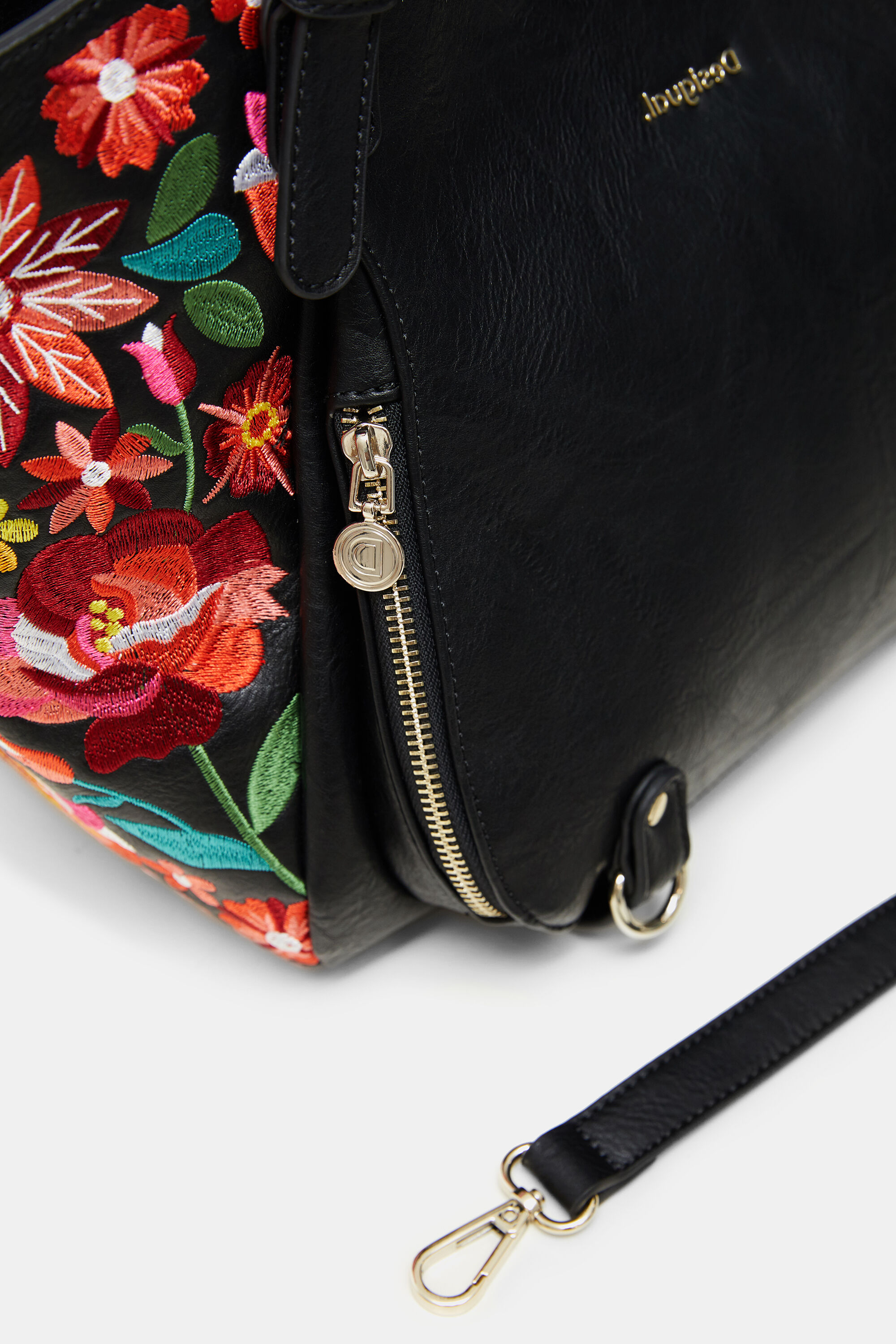 Desigual odyssey bag store