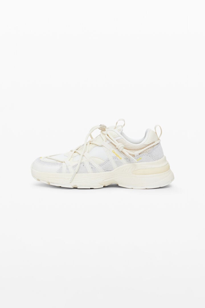 Trekking runner sneakers