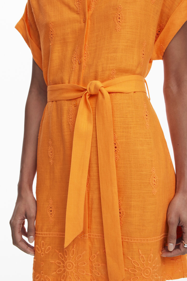 Robe chemise avec ourlet découpé | Desigual