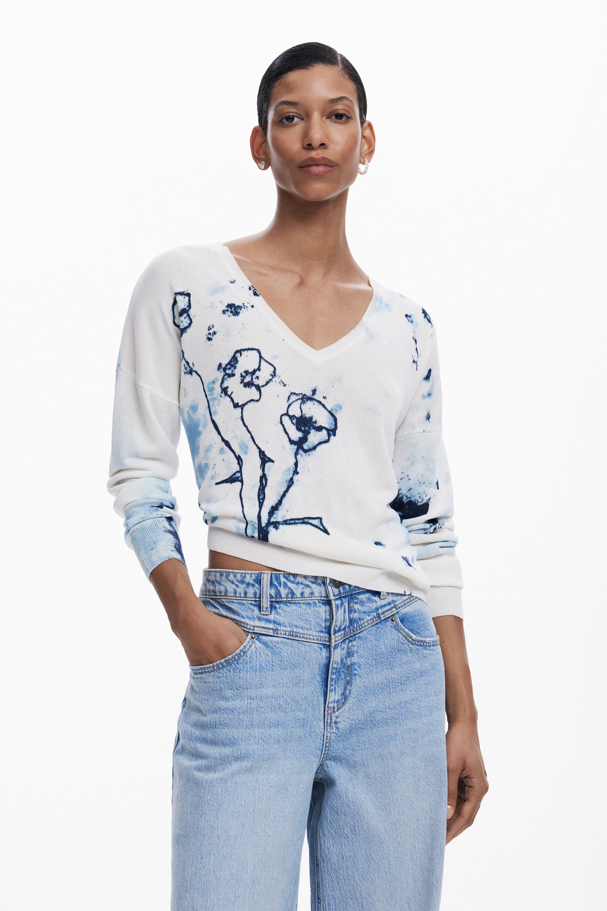 Desigual Poppy Sweater In White