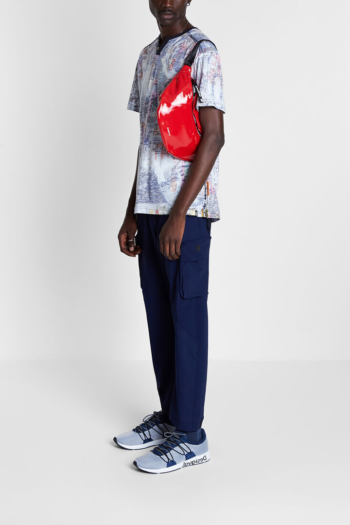 Camiseta efecto prenda al revés | Desigual