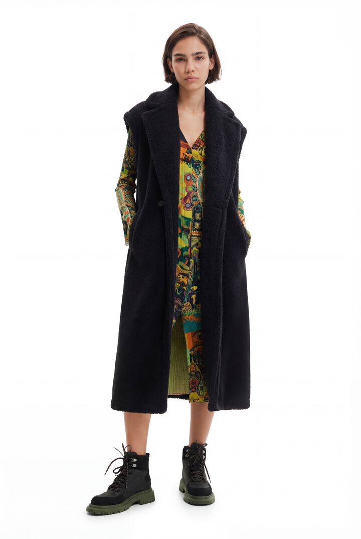 Colete comprido pelo de borrego