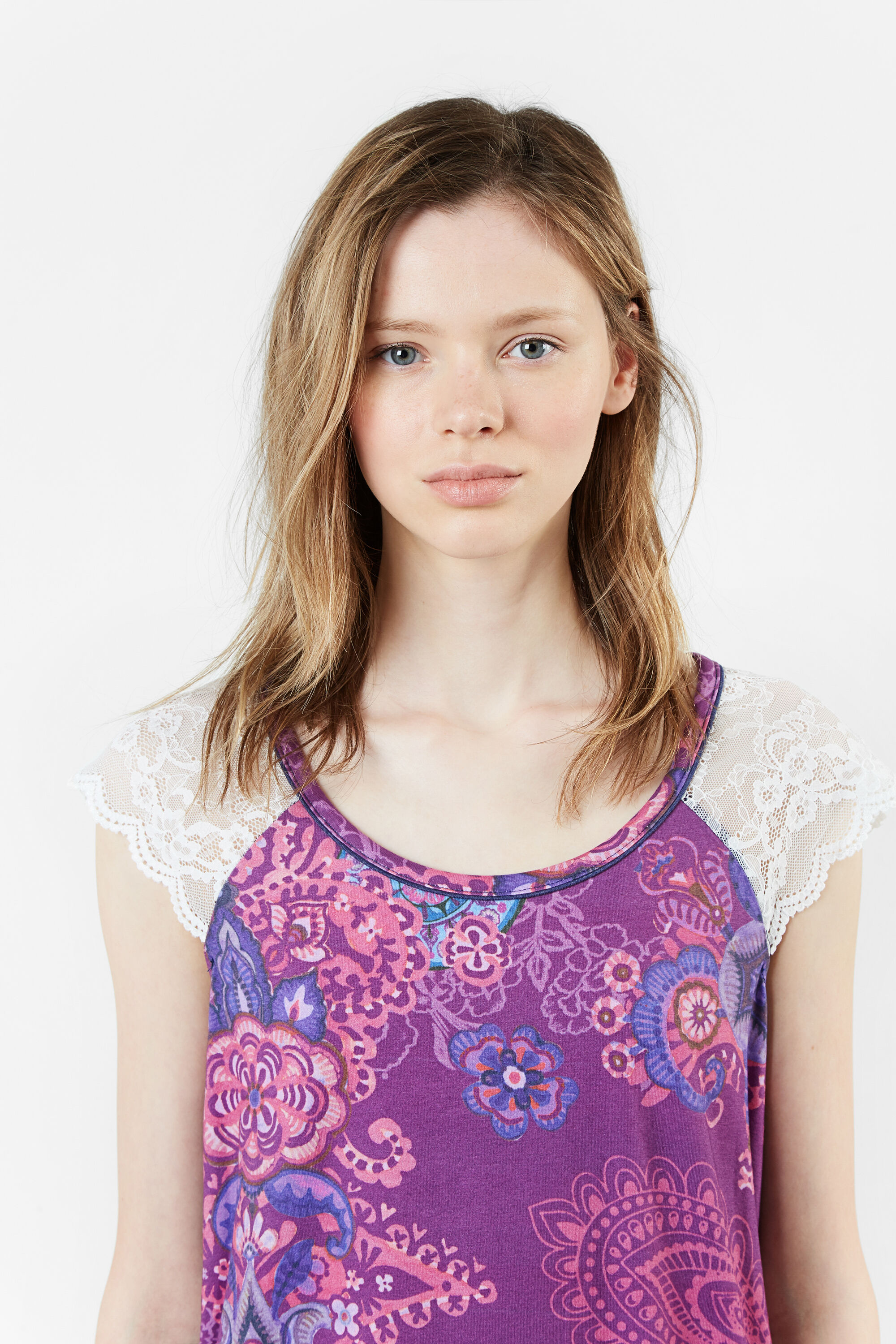 Chemise de nuit desigual 2025