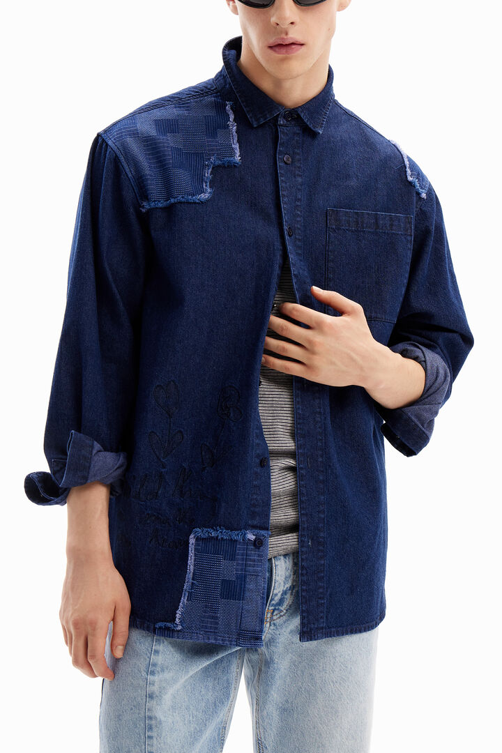 Denim shirt with embroidery and patches. | Desigual