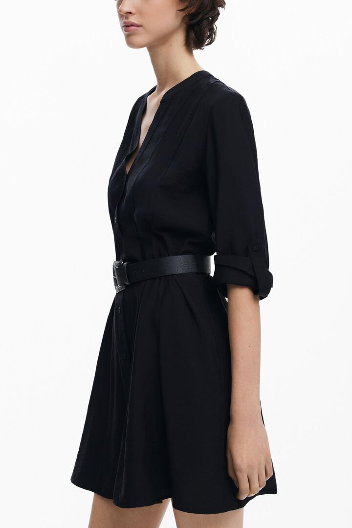 Shirt dress with belt