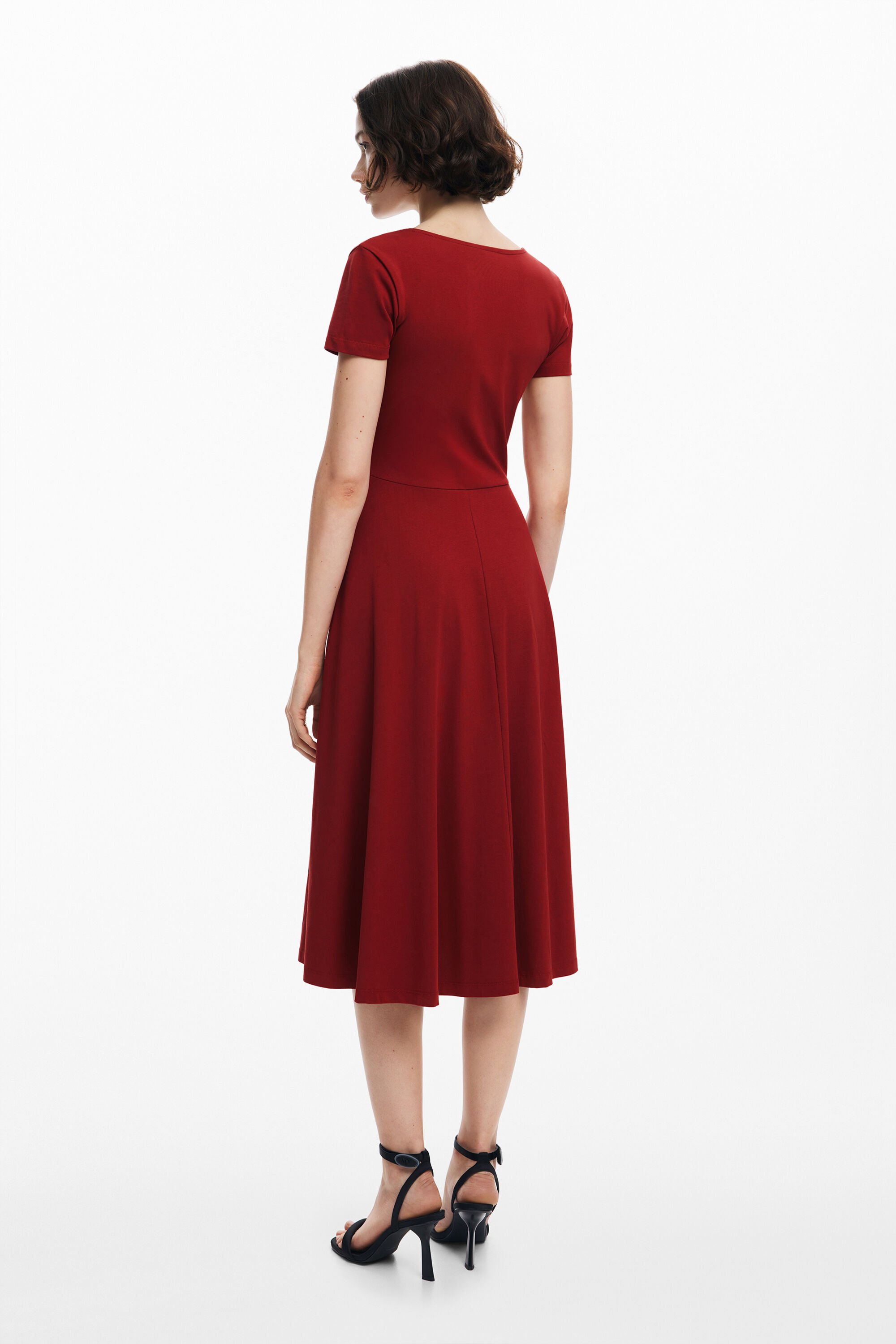 Vestito rosso desigual hot sale