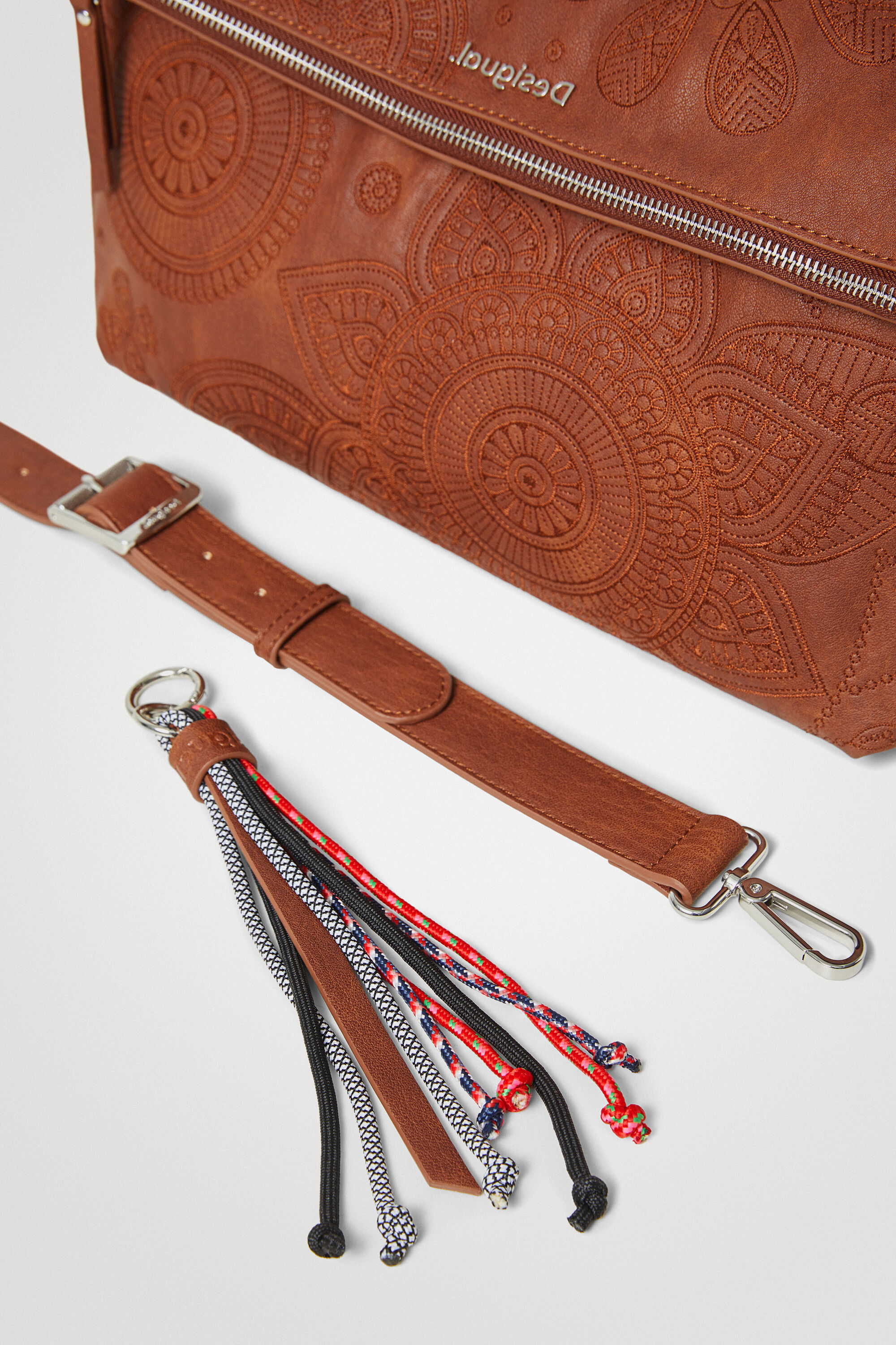 Sac à main desigual marron sales
