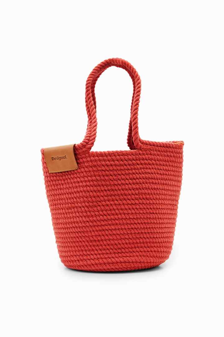 M woven leather basket