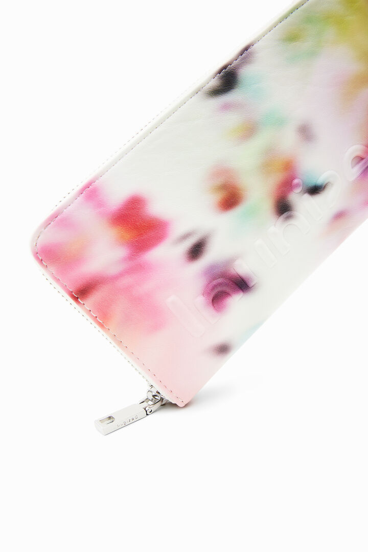Large out-of-focus wallet | Desigual