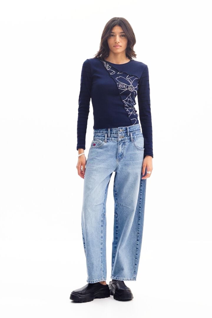 Camiseta patch flores | Desigual