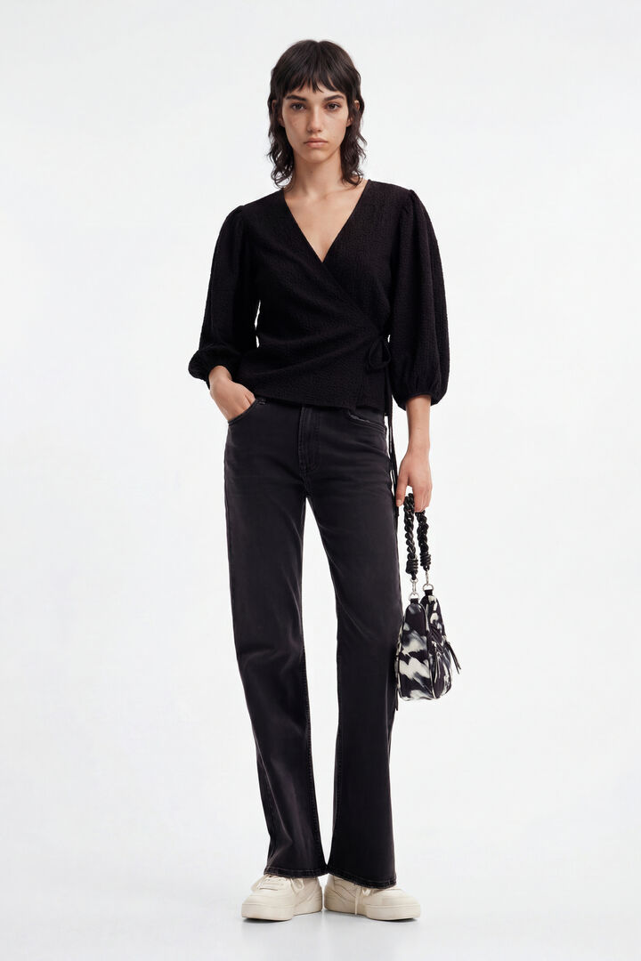 Flared Jeans
