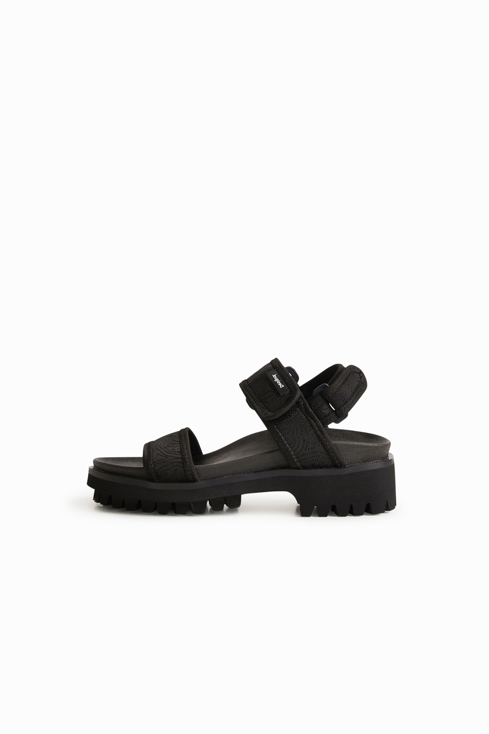 Sandalia track negra on sale