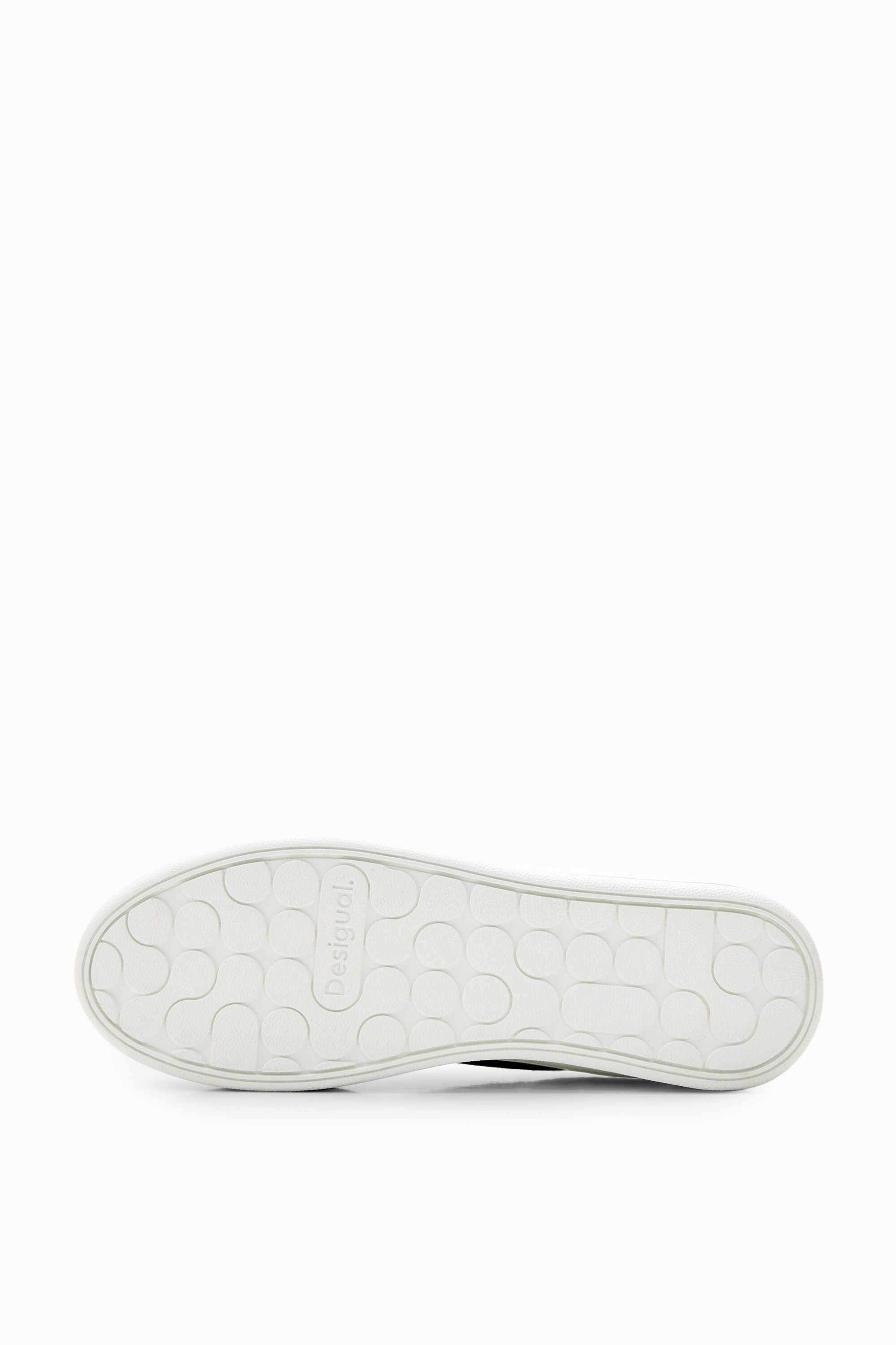 Guida alle outlet taglie scarpe desigual