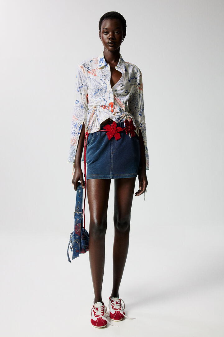 Printed shirt with ties