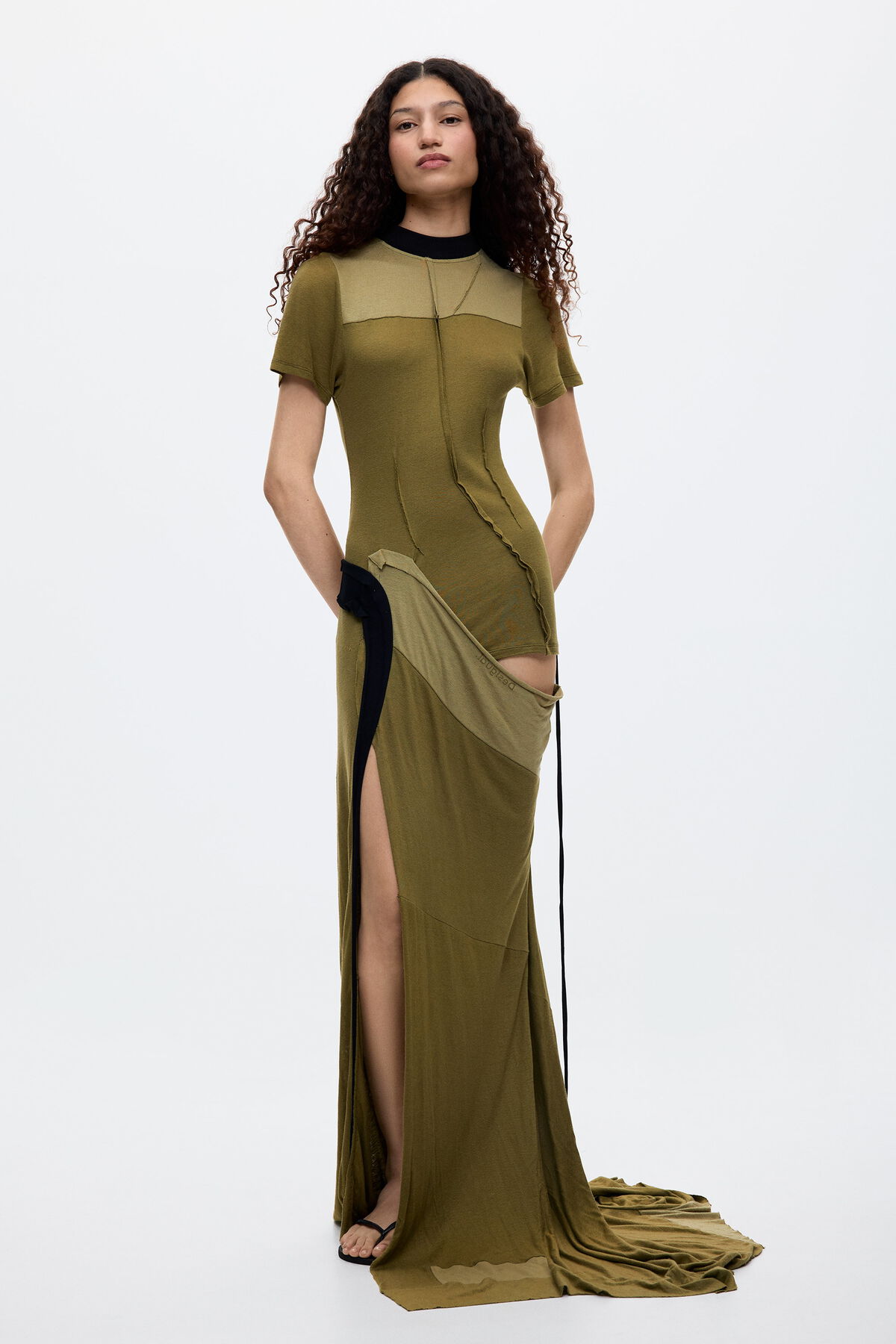 オットリンガーのロングアシンメトリーワンピース 緑 女性用 I 