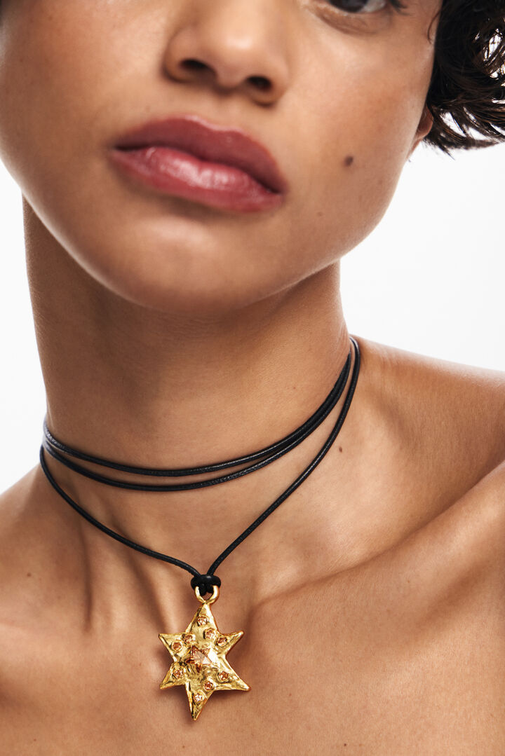 Zalio gold-plated star pendant | Desigual