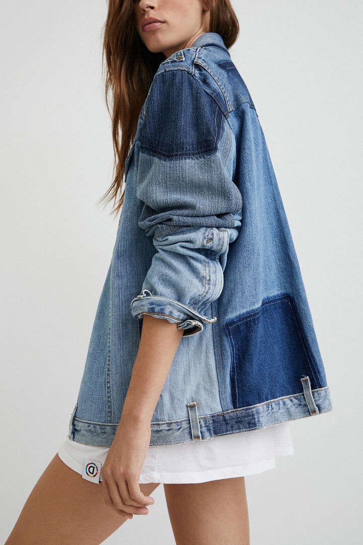 Upcycled patch denim jacket | Desigual