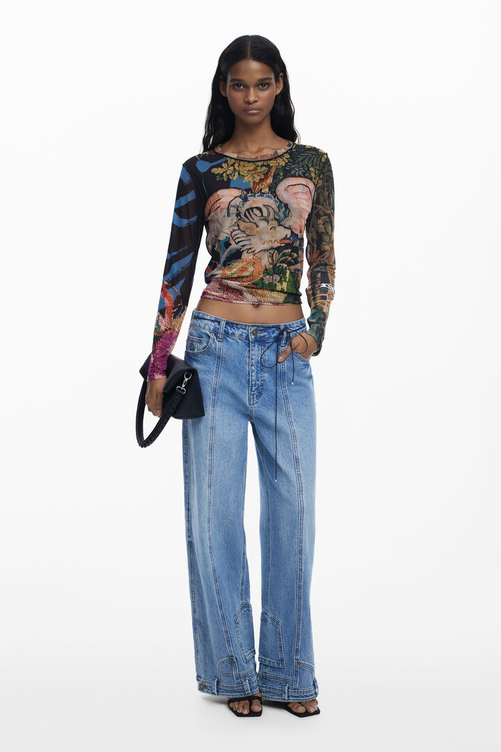 T-shirt designed by Mr. Christian Lacroix | Desigual
