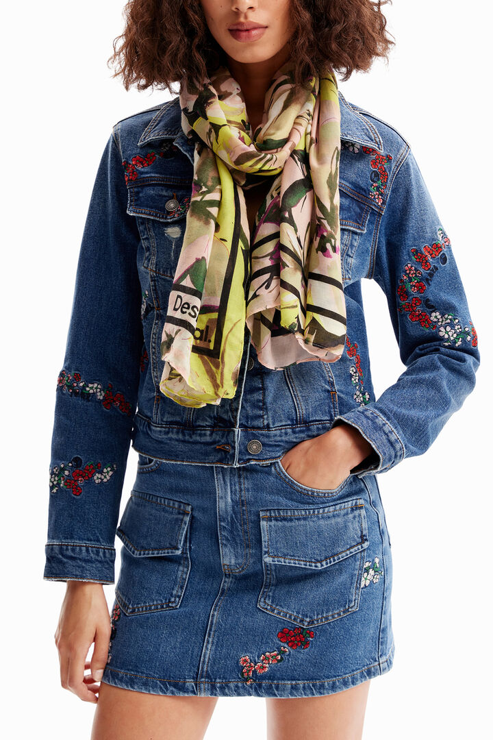Rectangular floral foulard | Desigual