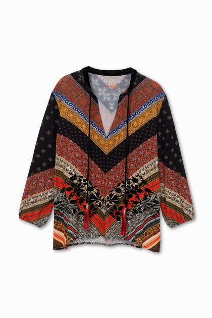 Viscose boho blouse with ties at the V-neck