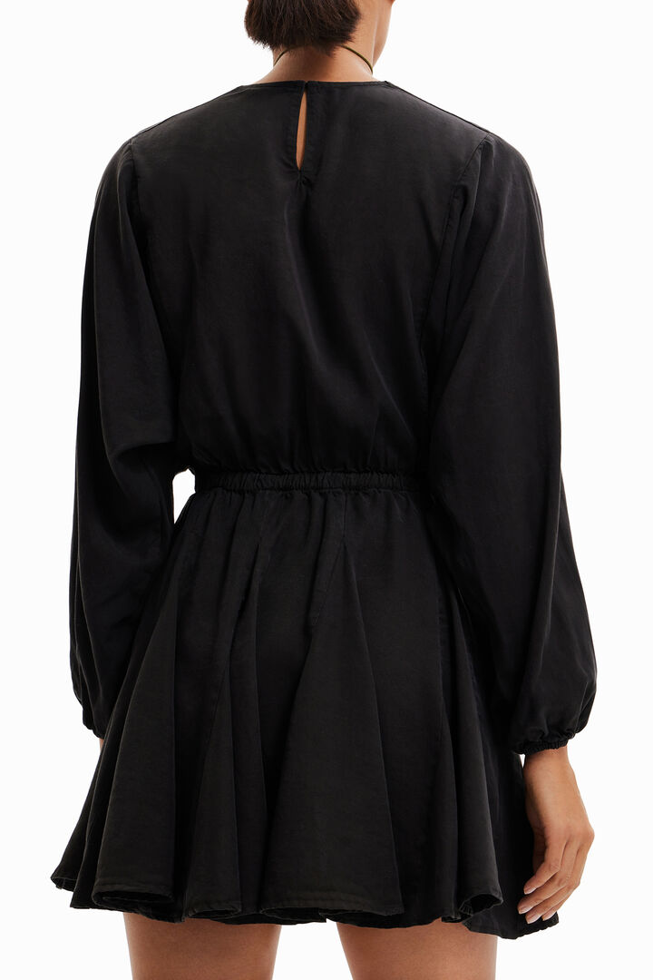 Vestido corto corazón | Desigual