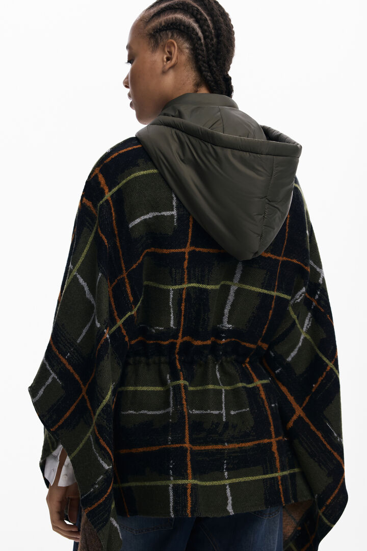 Poncho à carreaux avec capuche matelassée | Desigual