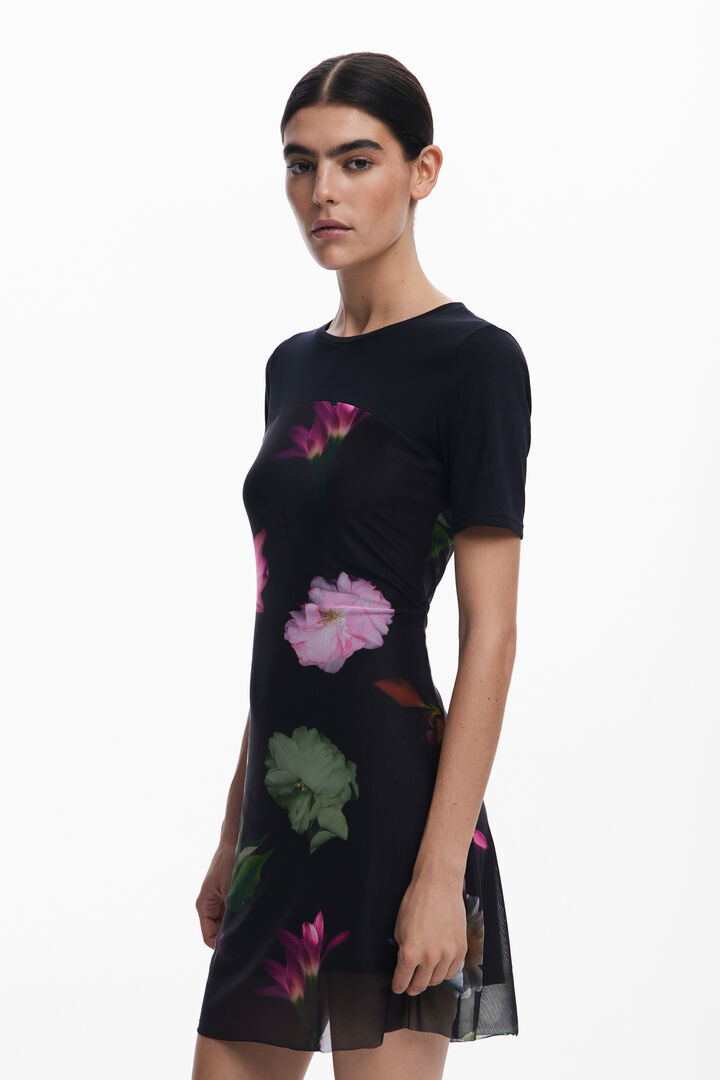 Short dress with combined flowers | Desigual