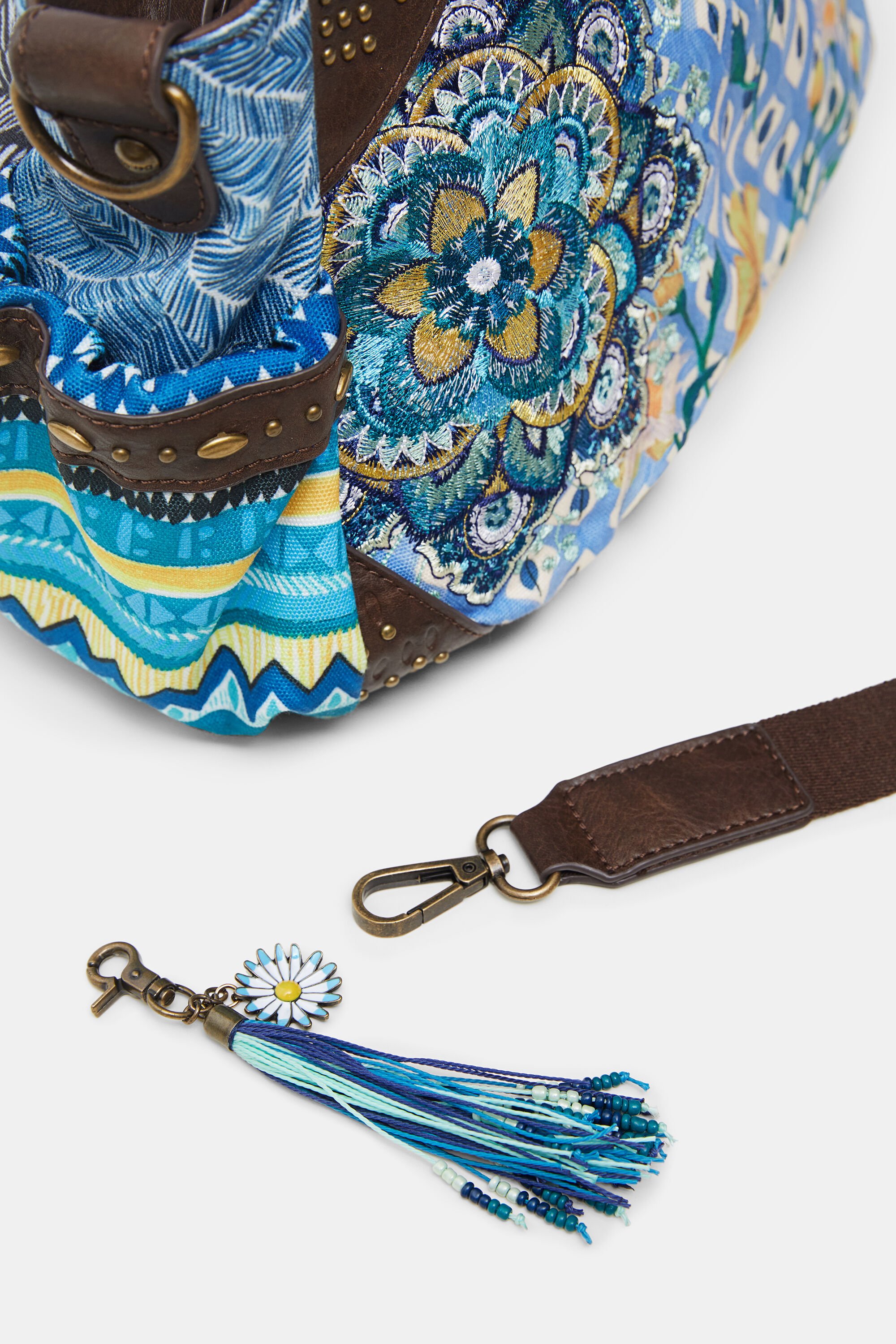 Bolso flores tachuelas Desigual