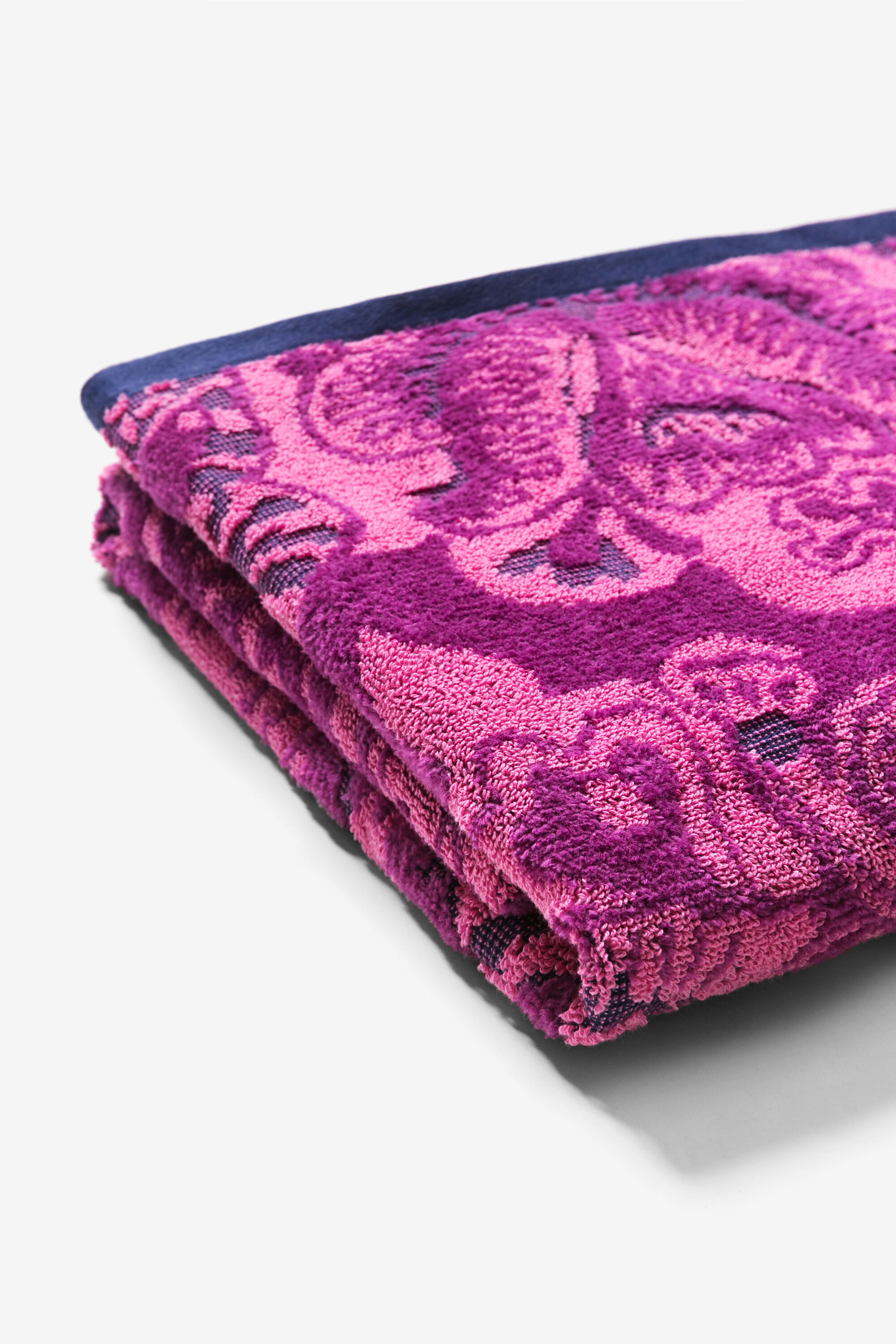 Desigual towels clearance