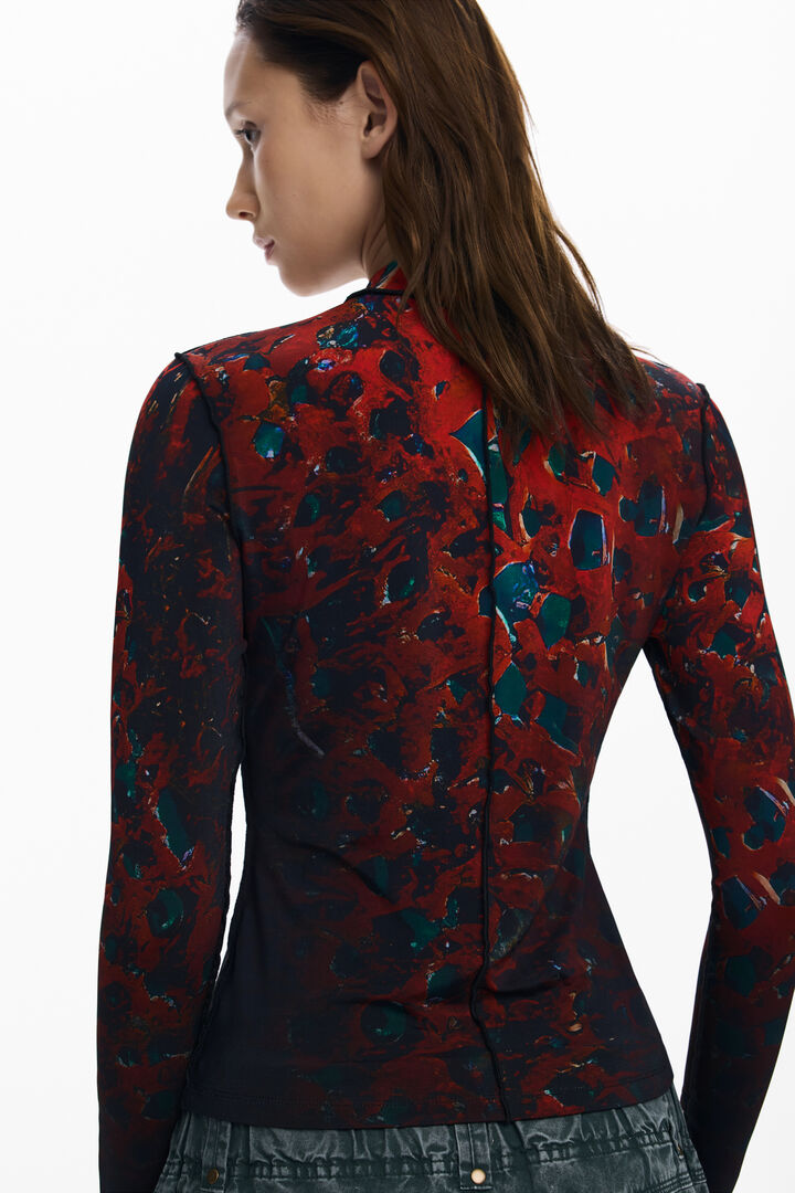 T-Shirt mit Blättern und Nähten | Desigual