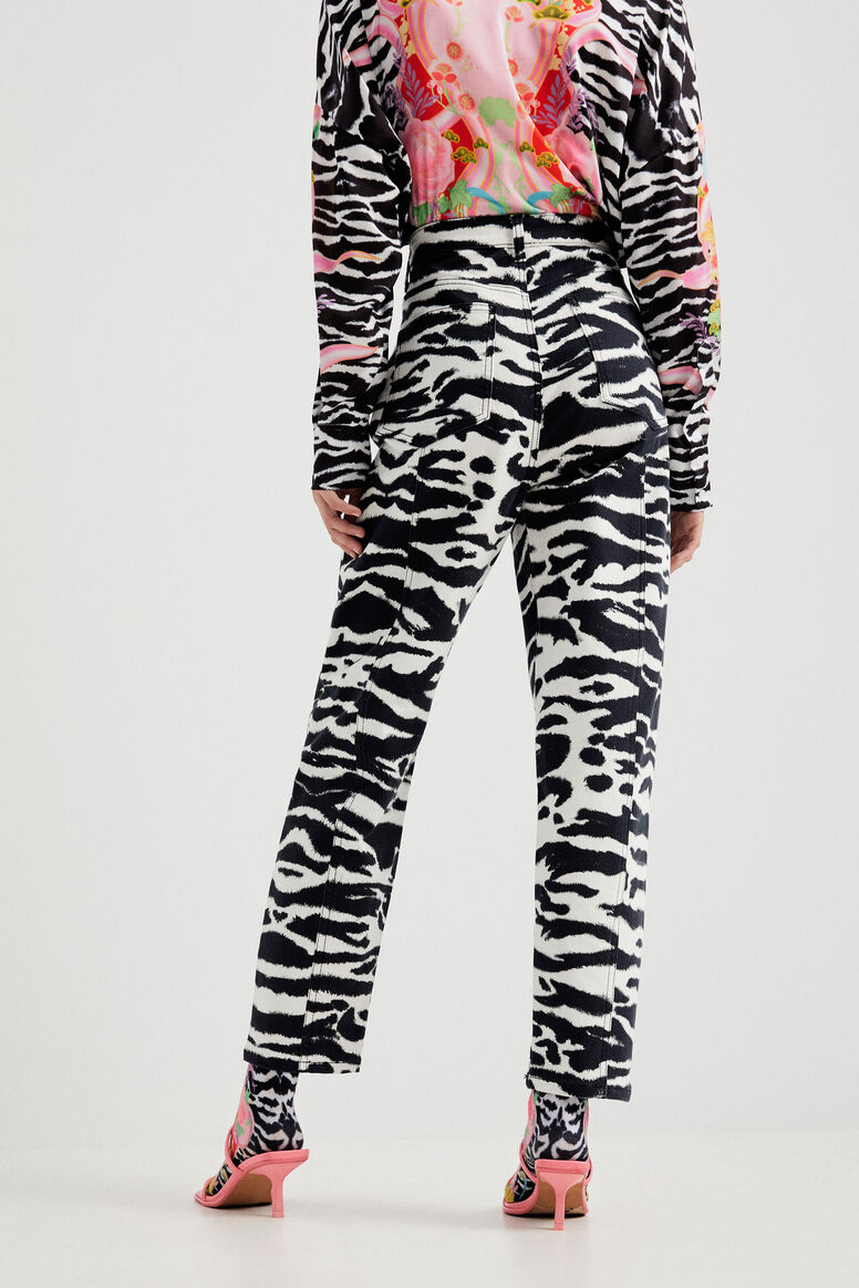 High-waisted long trousers | Desigual