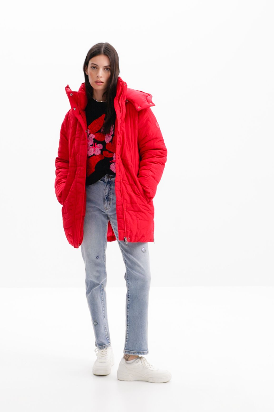Abrigo rojo desigual best sale