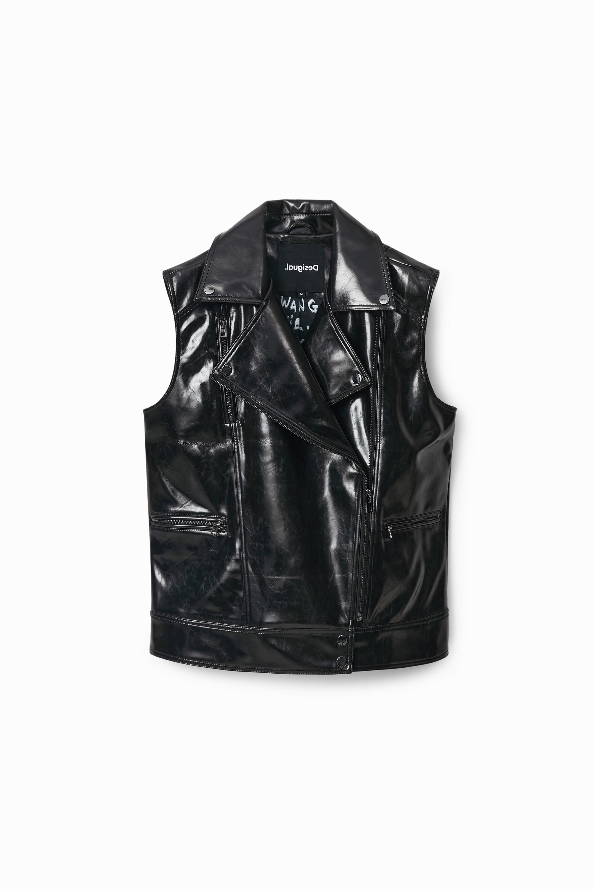 VESTS
