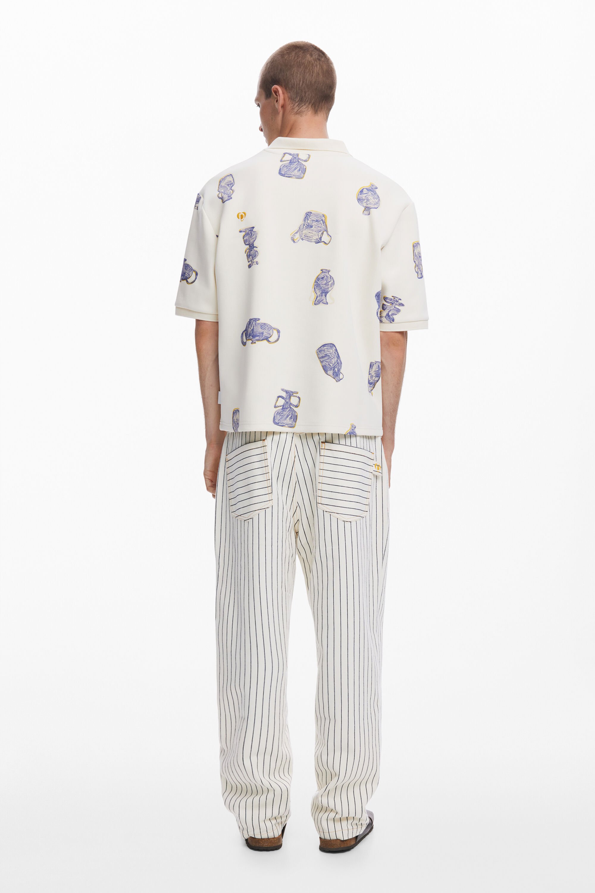 Desigual ポロの花瓶 In White