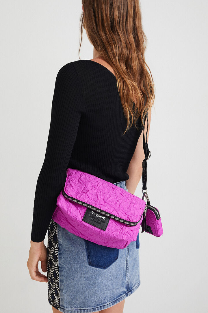 Wrinkled paper effect shoulder bag | Desigual
