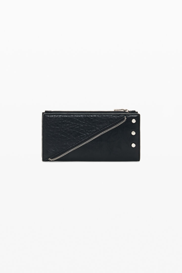 Large zippered wallet