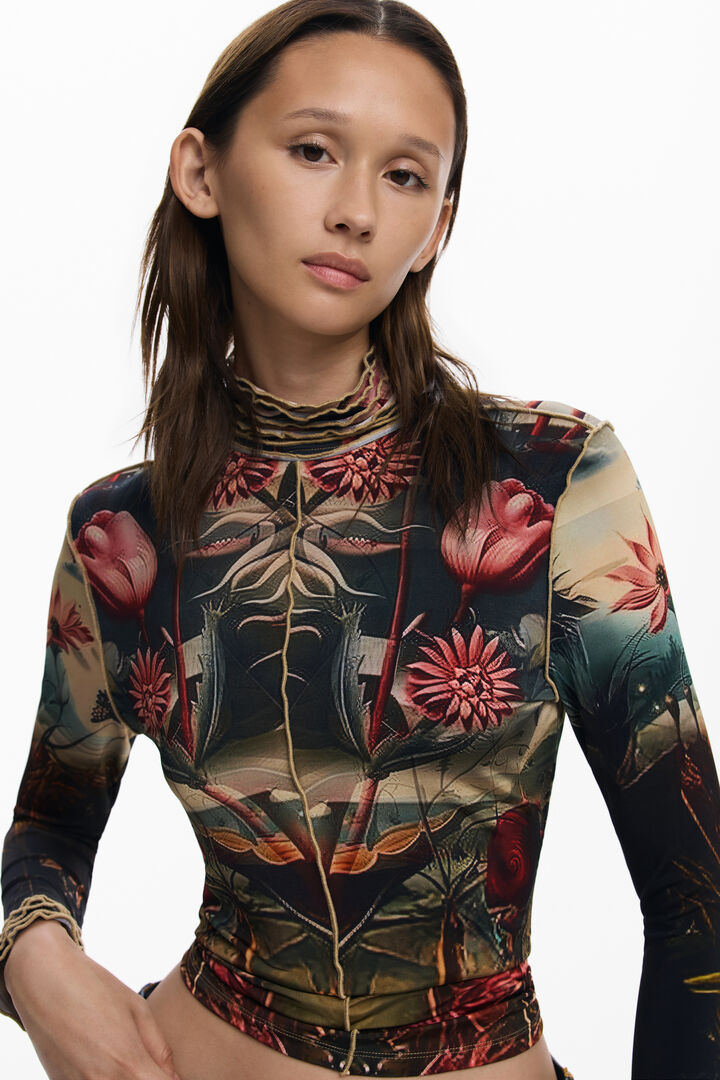 Camiseta ribeteado rosas | Desigual