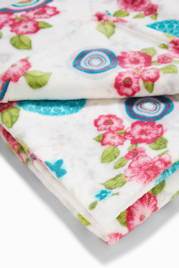 Sweet Mandala Blanket | Desigual